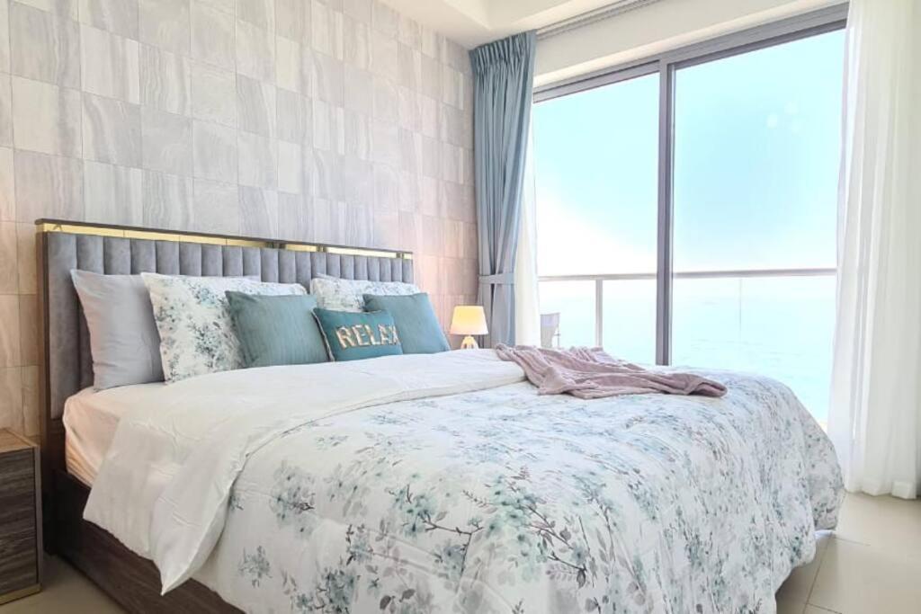 A Perfect Escape - Sea Facing Apartment Ras al-Khaimah Bagian luar foto