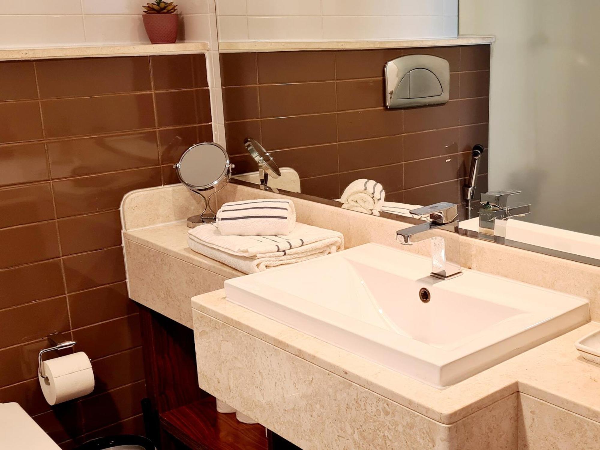 A Perfect Escape - Sea Facing Apartment Ras al-Khaimah Bagian luar foto